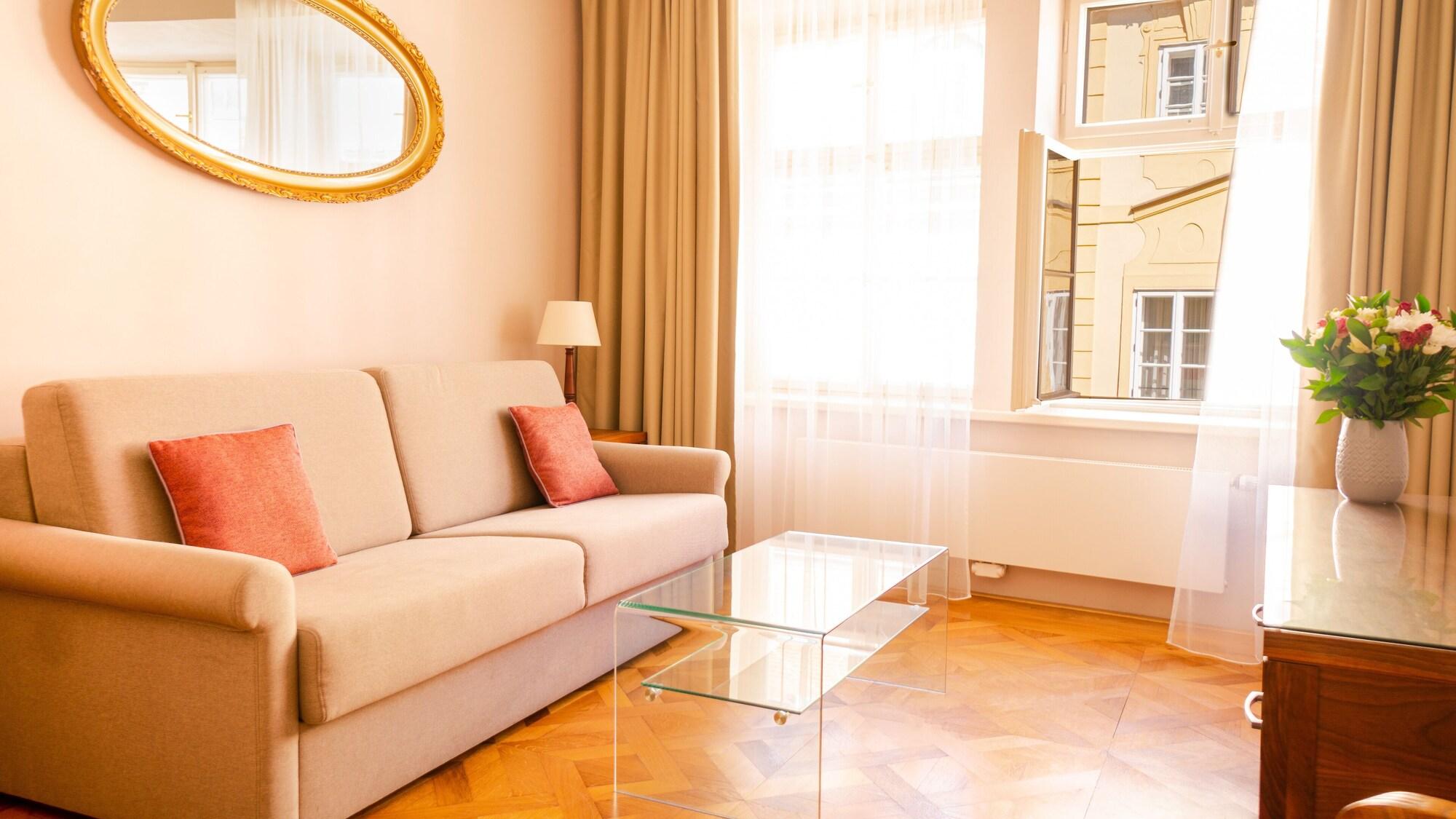 Golden Key Castle Hotel 4*